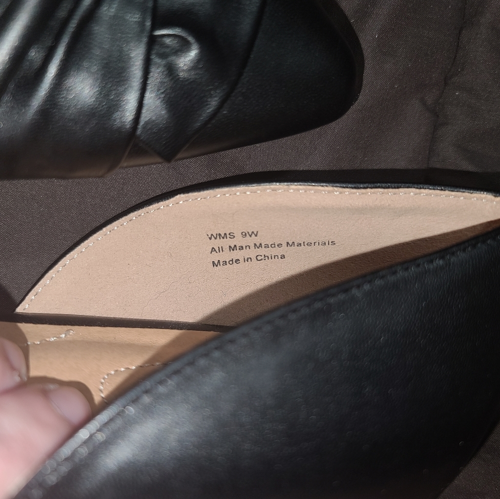 Lane bryant flats - Picture 2 of 5